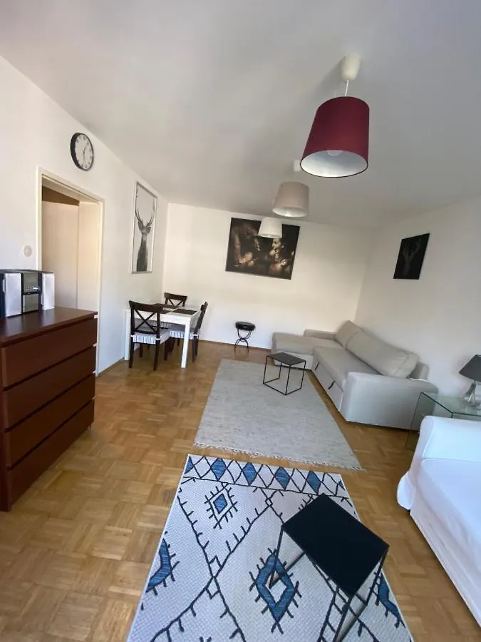 Vienna4 Apartment  비엔나