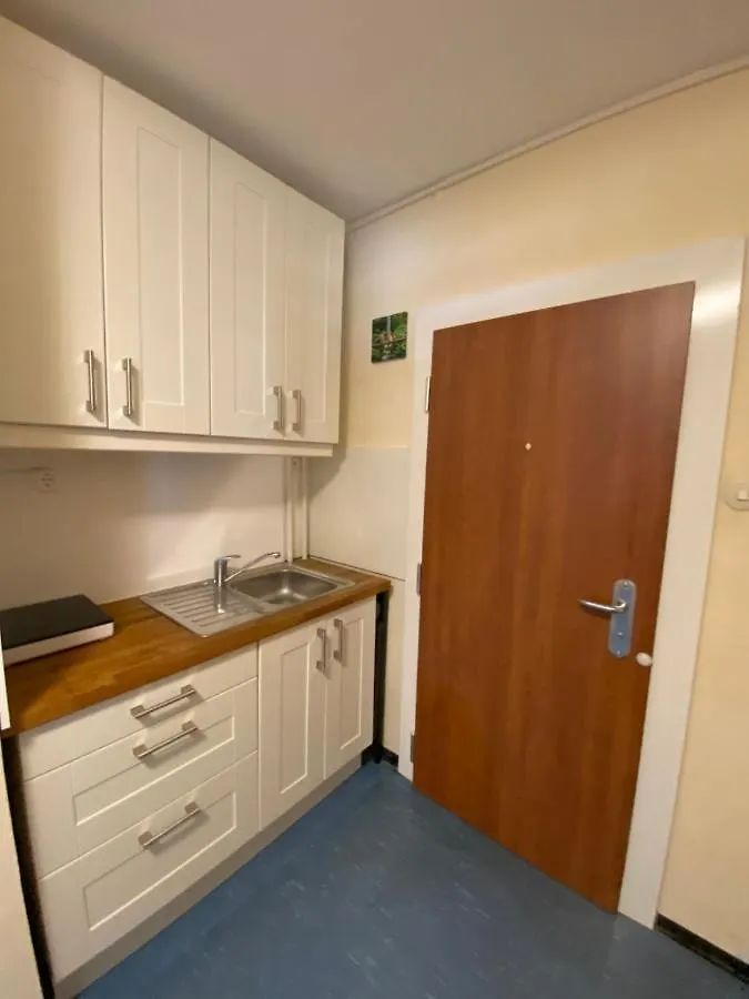 Vienna4 Apartment 0*, فيينا النمسا